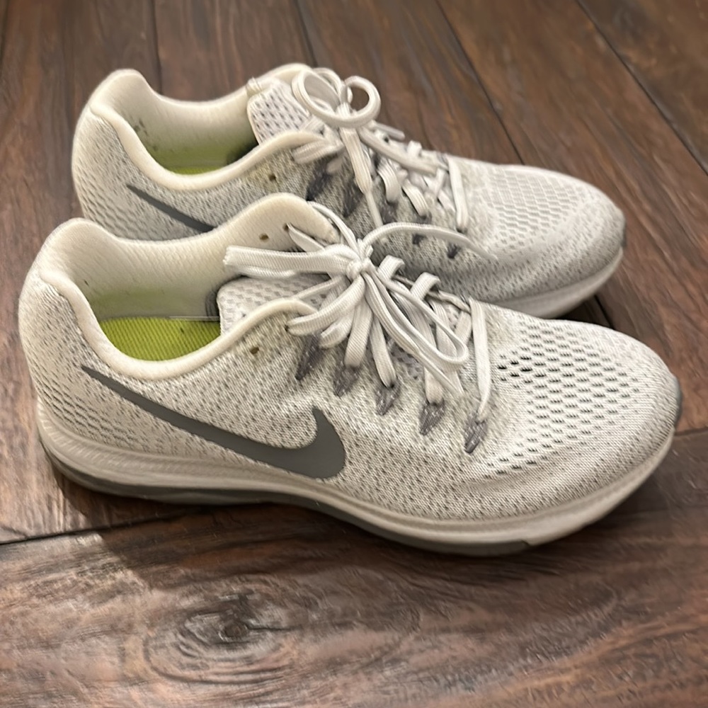 Nike Zoom - Picture 2 of 4